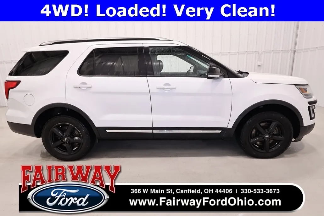 2017 Ford Explorer XLT photo 1