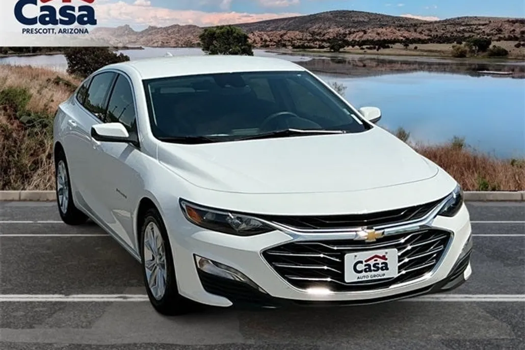 2023 Chevrolet Malibu 1LT photo 1