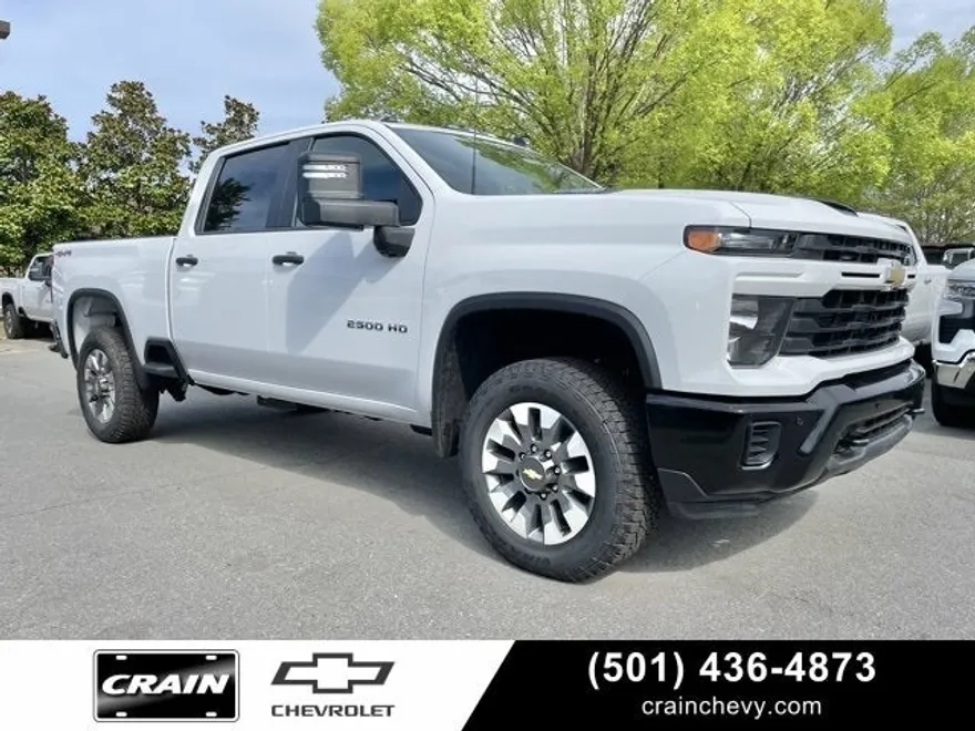 2025 Chevrolet Silverado 2500HD Custom photo 1