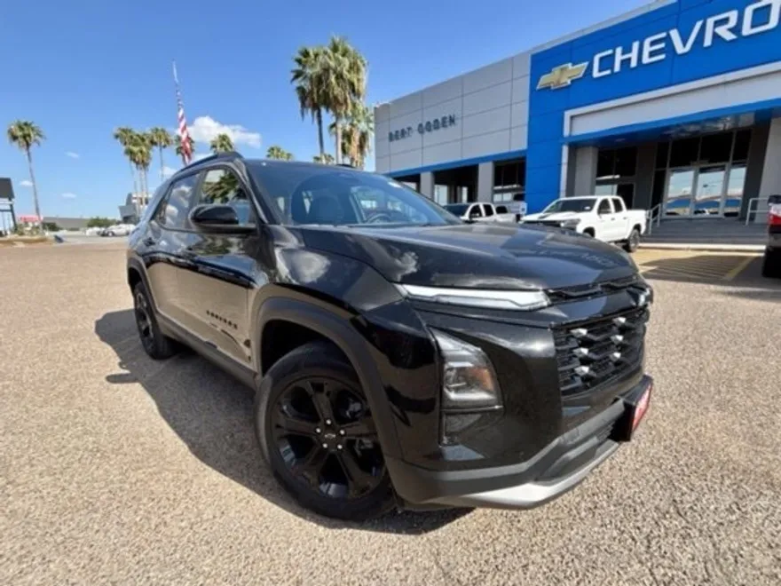 2026 Chevrolet Equinox LT photo 1