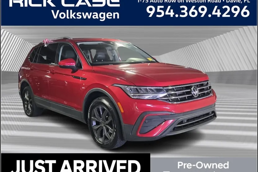 2022 Volkswagen Tiguan SE photo 1