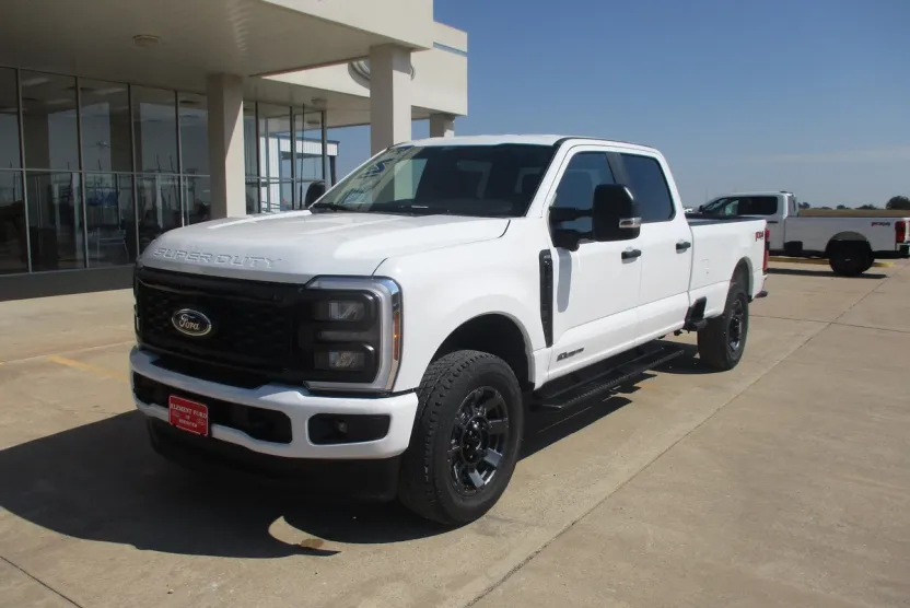 2026 Ford F-350 photo 1