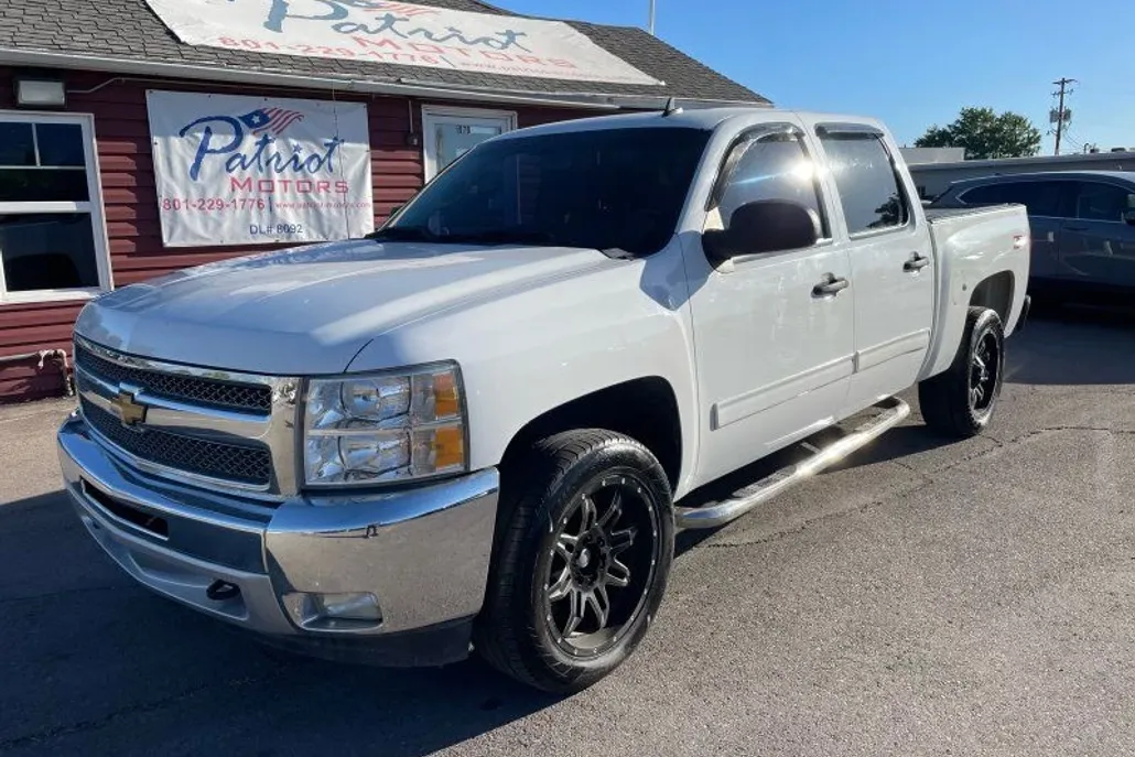 2013 Chevrolet Silverado 1500 LT photo 1
