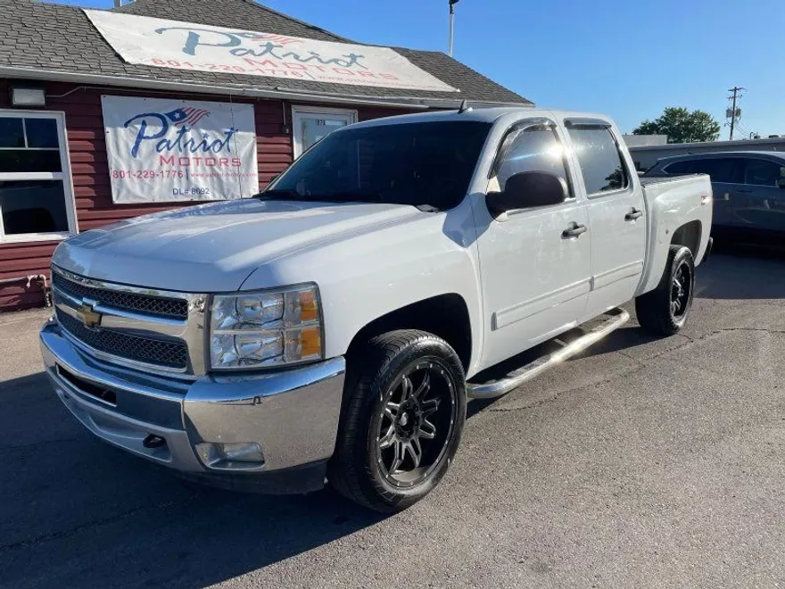 2013 Chevrolet Silverado 1500 LT photo 1