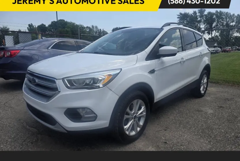 2017 Ford Escape SE photo 1