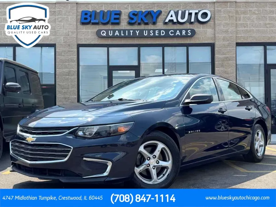 2018 Chevrolet Malibu LS photo 1