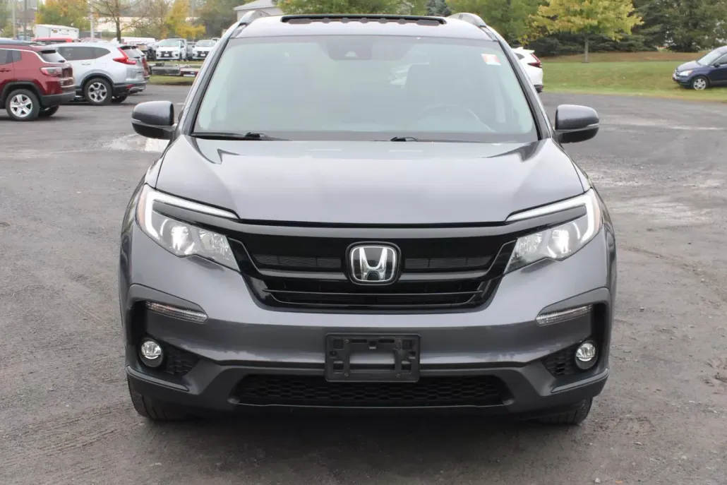 2022 Honda Pilot Special Edition photo 1