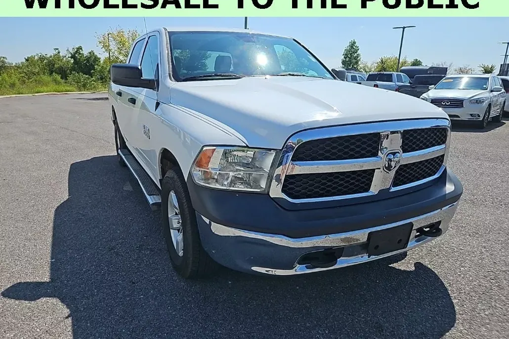 2017 Ram 1500 Tradesman photo 1