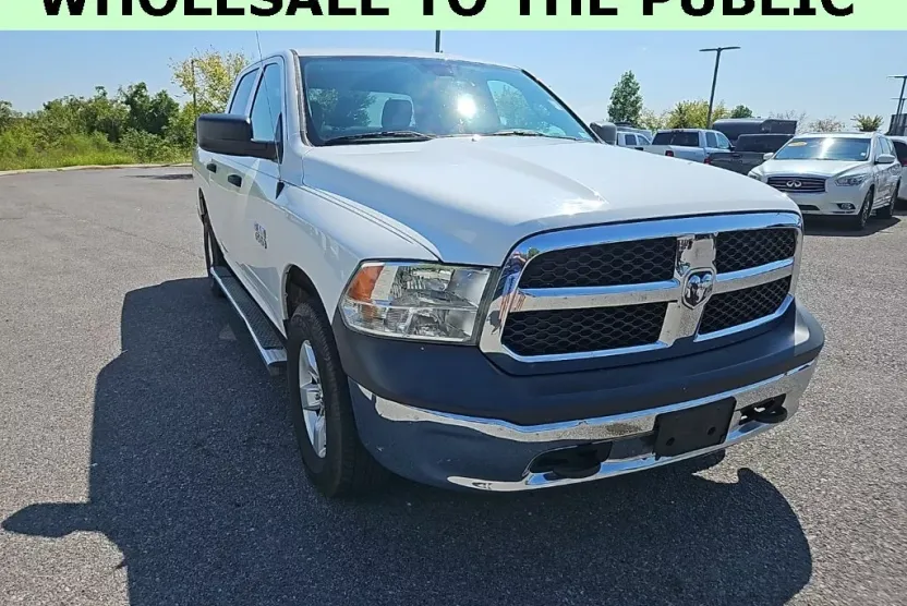 2017 Ram 1500 Tradesman photo 1