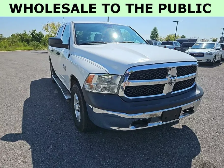 2017 Ram 1500 Tradesman photo 1