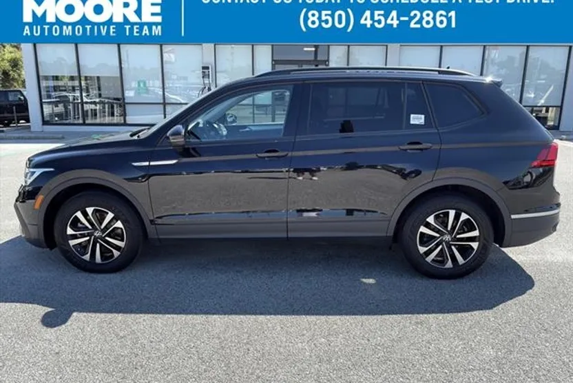 2024 Volkswagen Tiguan S photo 1