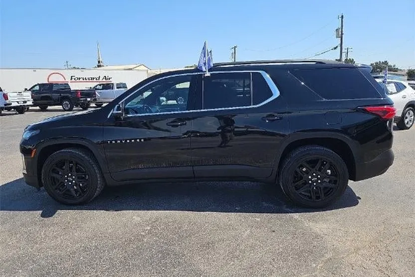 2022 Chevrolet Traverse Cloth photo 1