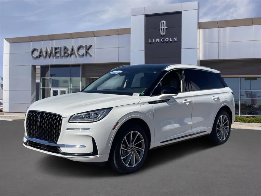 2024 Lincoln Corsair Grand Touring photo 1