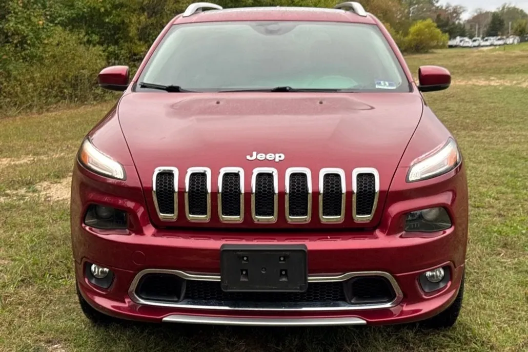 2017 Jeep Cherokee Overland photo 1