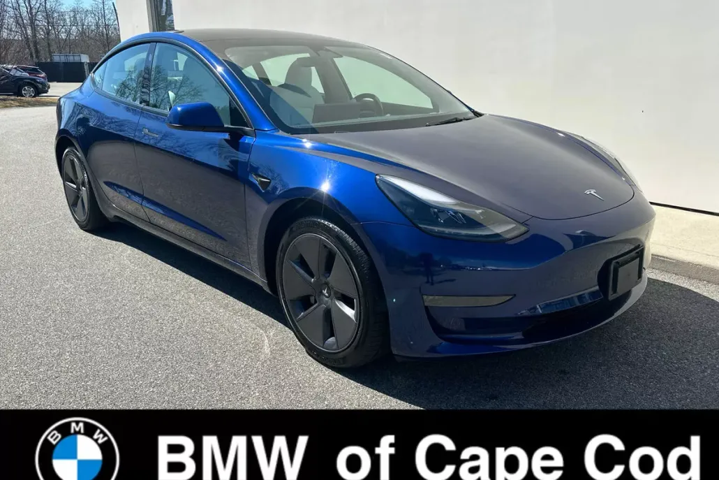 2023 Tesla Model 3 photo 1