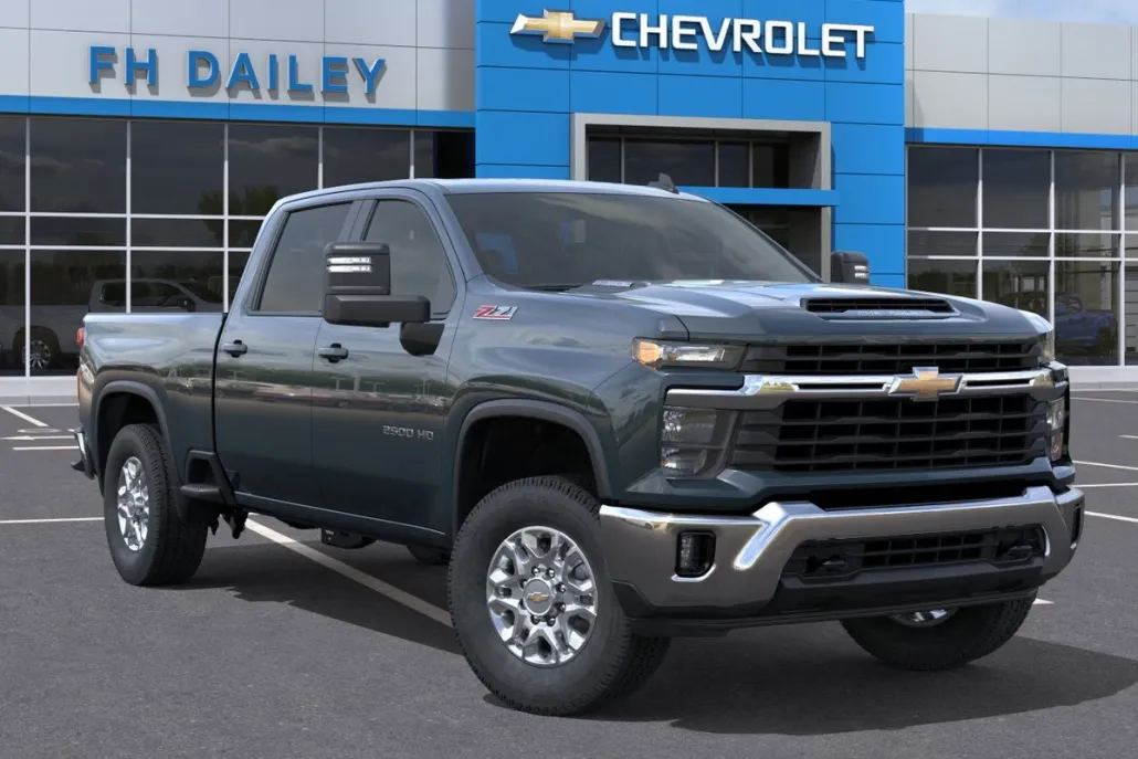 2026 Chevrolet Silverado 2500HD LT photo 1