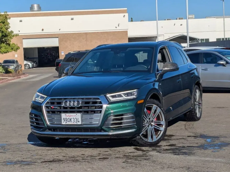 2018 Audi SQ5 Premium Plus photo 1