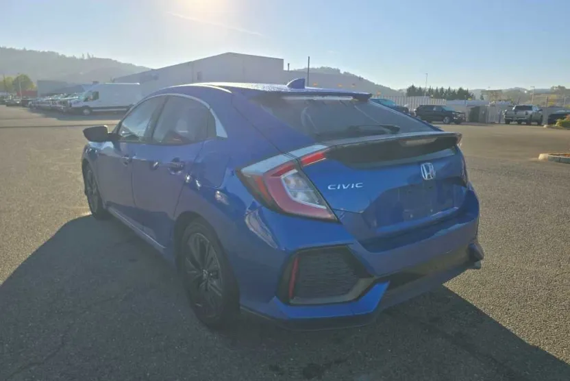 2019 Honda Civic EX Hatchback photo 1