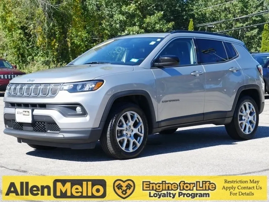 2022 Jeep Compass Latitude Lux Altitude photo 1
