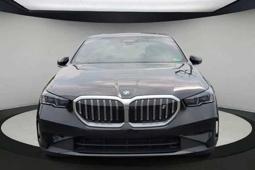 2025 Bmw i5 xDrive40 photo 1