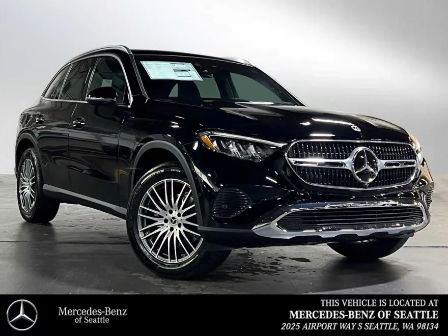 2026 Mercedes Benz GLC 300 4MATIC photo 1