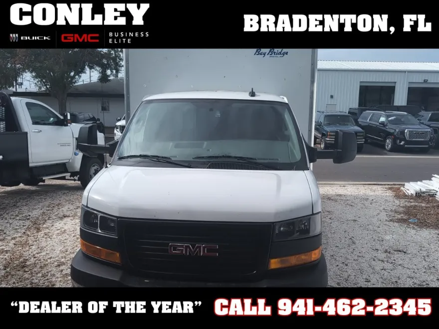 2024 Gmc Savana Cutaway 3500 photo 1