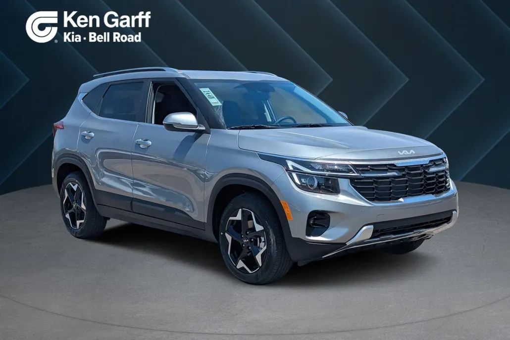 2025 Kia Seltos EX photo 1