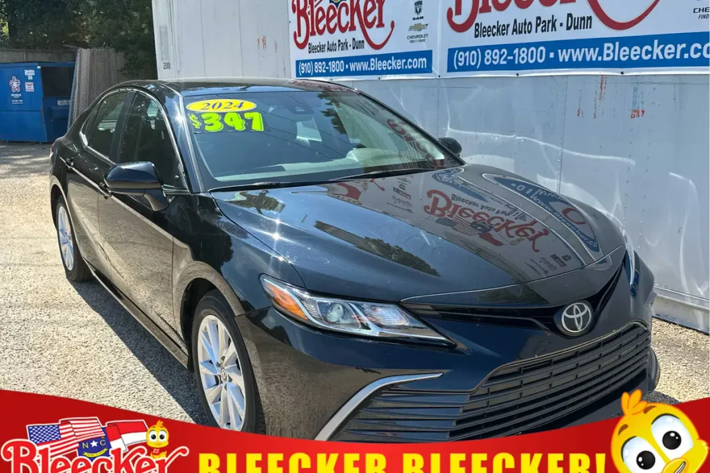 2024 Toyota Camry LE photo 1