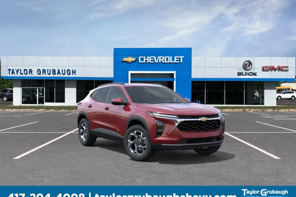 2025 Chevrolet Trax LT photo 1