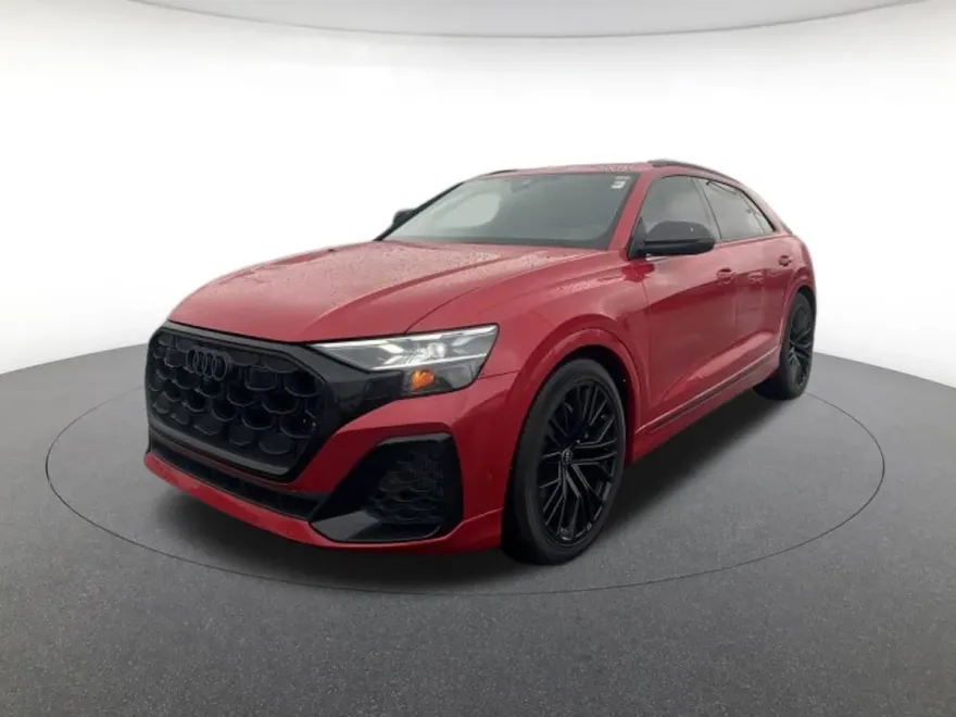 2024 Audi SQ8 Prestige photo 1
