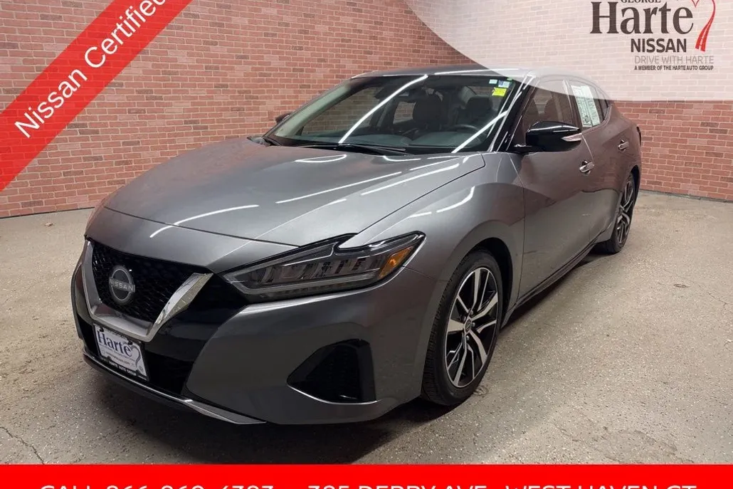 2023 Nissan Maxima SV photo 1