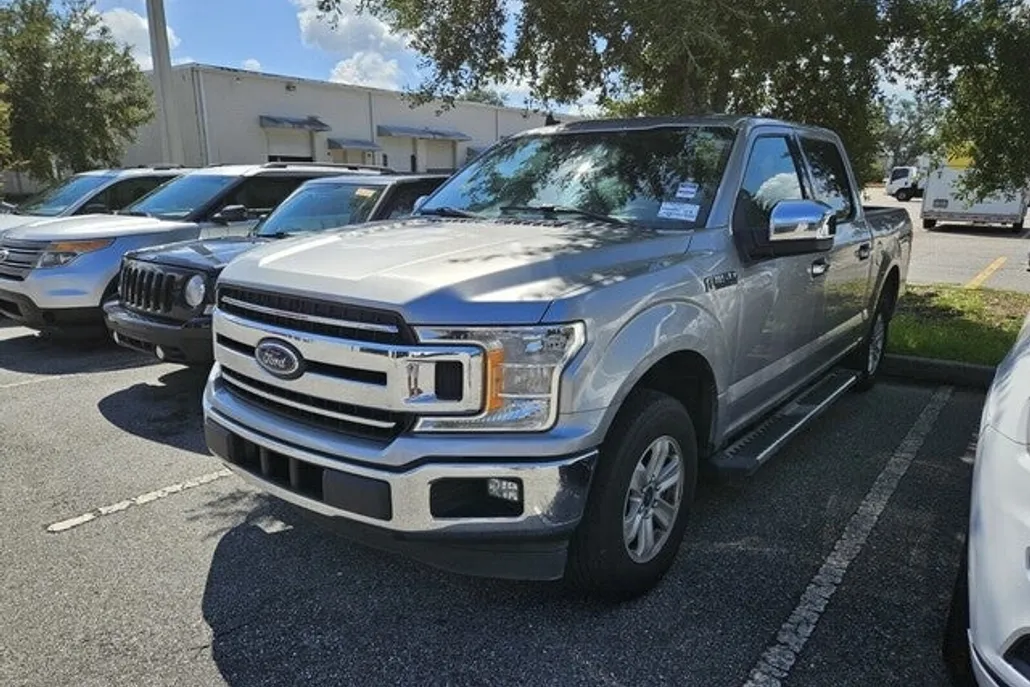 2020 Ford F-150 XLT photo 1