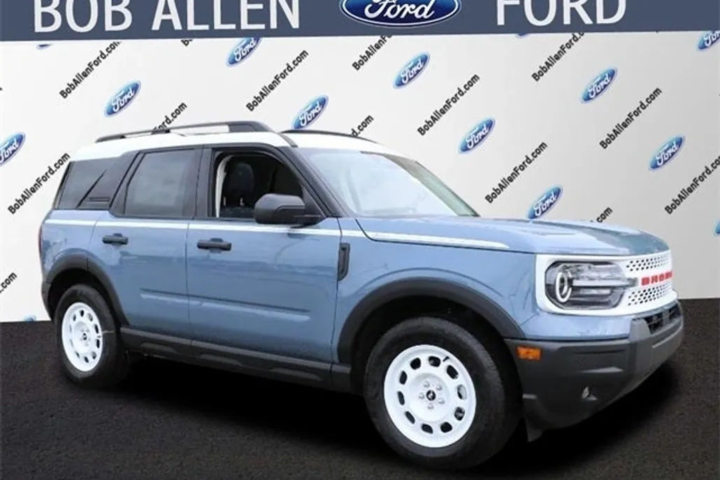 2025 Ford Bronco Sport Heritage photo 1