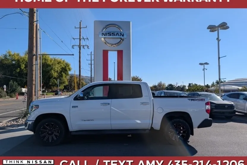 2018 Toyota Tundra Limited CrewMax photo 1