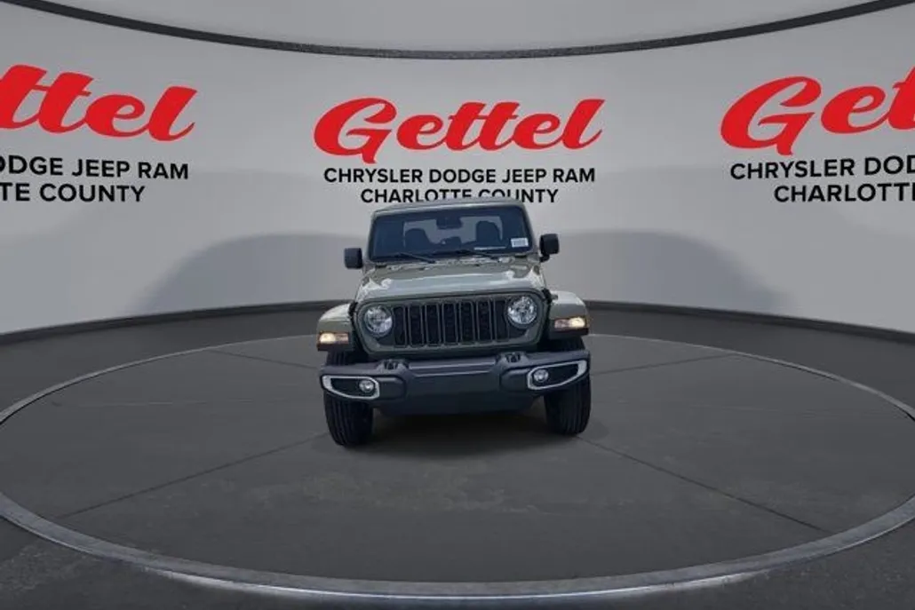 2025 Jeep Gladiator Sport S photo 1