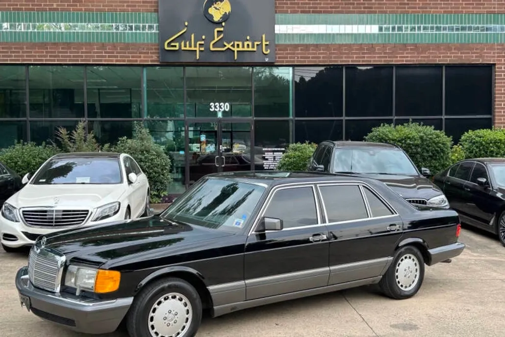 1991 Mercedes Benz 420 photo 1