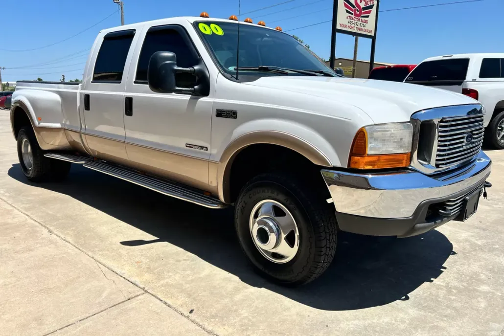 2000 Ford F-350 XLT photo 1