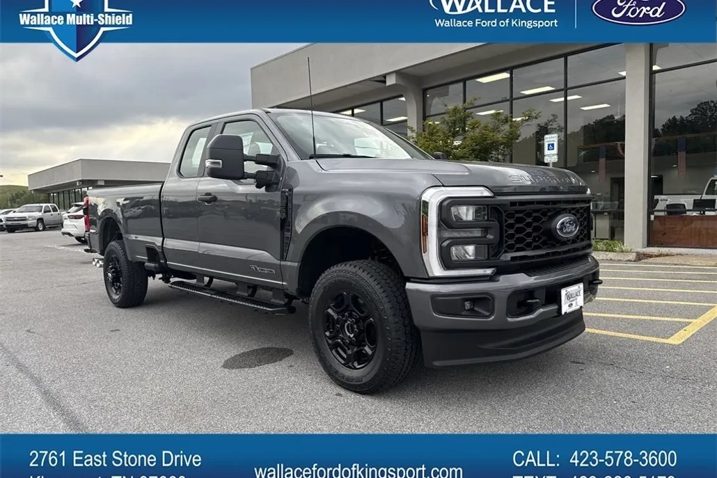 2025 Ford F-250 photo 1