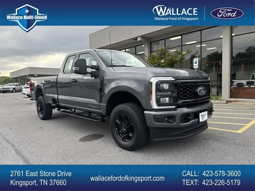 2025 Ford F-250 photo 1
