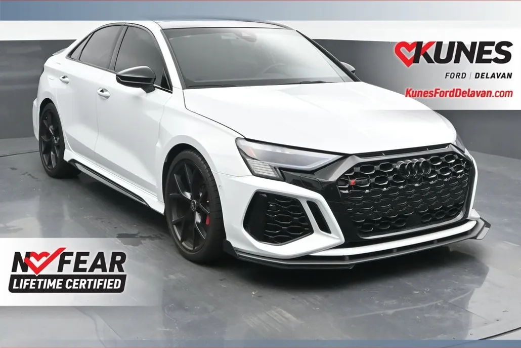 2022 Audi RS 3 Base photo 1