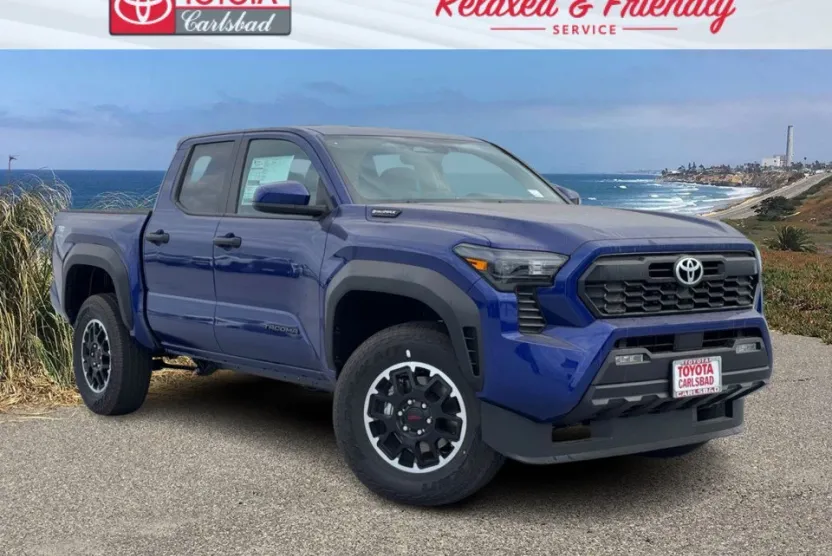 2025 Toyota Tacoma TRD Off-Road 4x4 Double Cab photo 1