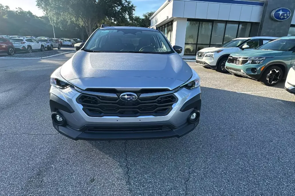 2025 Subaru Crosstrek Premium photo 1