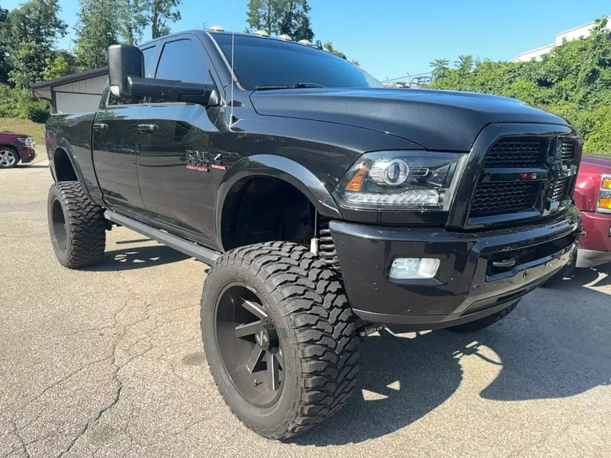 2016 Ram 2500 Laramie photo 1