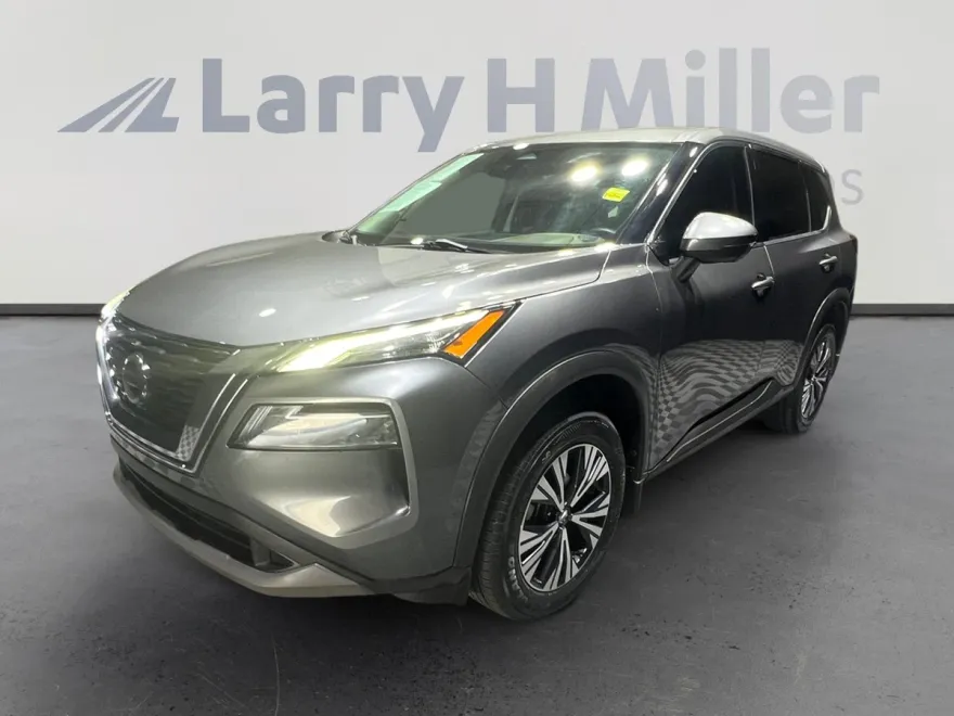 2021 Nissan Rogue SV photo 1