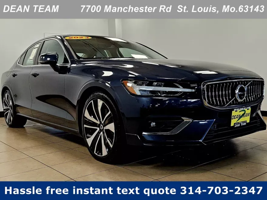2023 Volvo S60 Ultimate photo 1