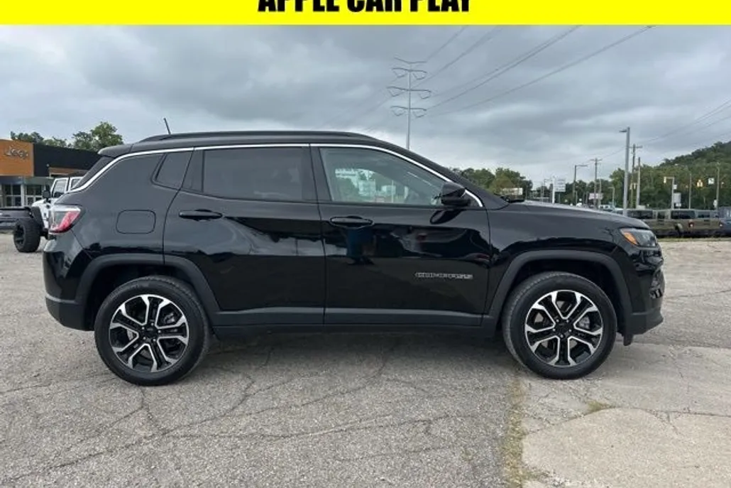 2024 Jeep Compass Limited photo 1