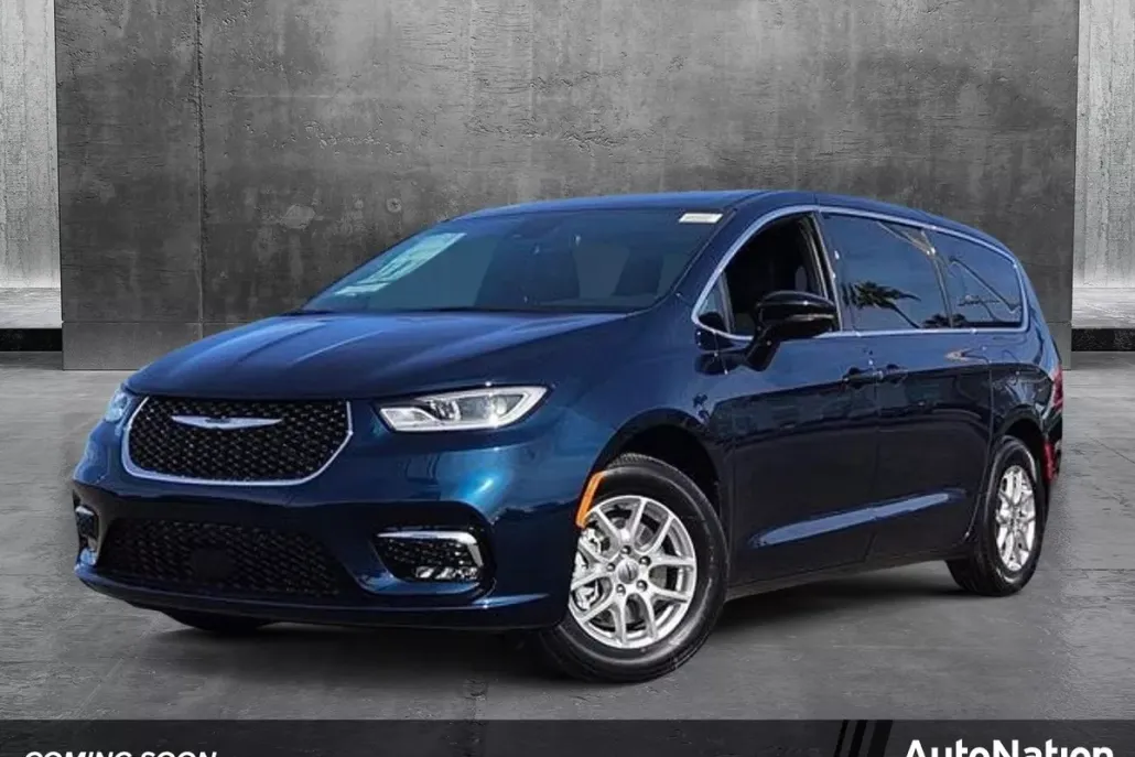 2025 Chrysler Pacifica photo 1