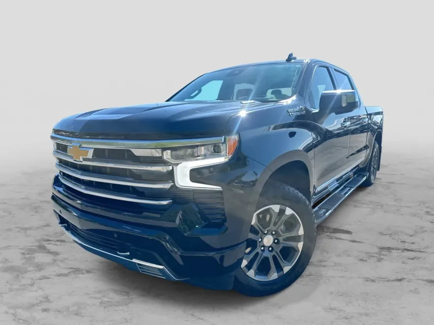 2024 Chevrolet Silverado 1500 High Country photo 1