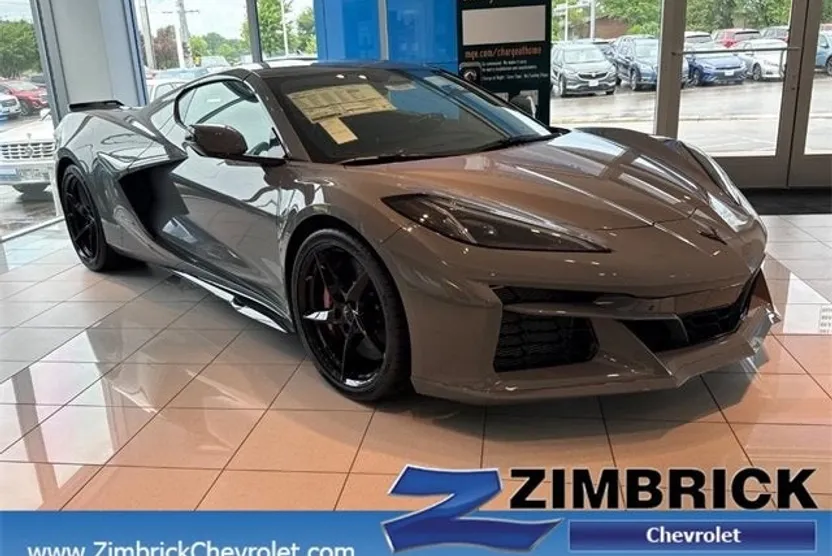2025 Chevrolet Corvette E-Ray 3LZ photo 1