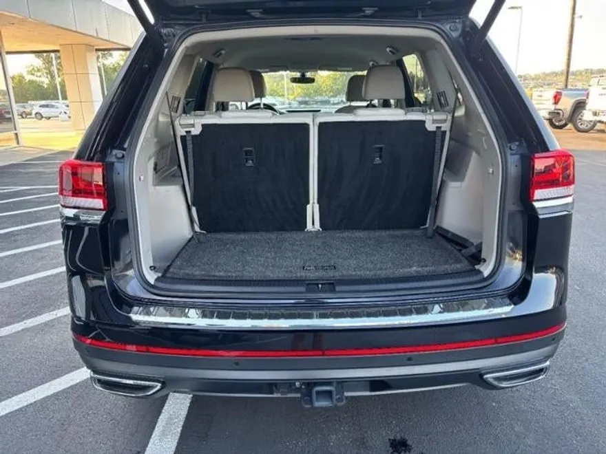 2023 Volkswagen Atlas V6 SE Technology photo 1